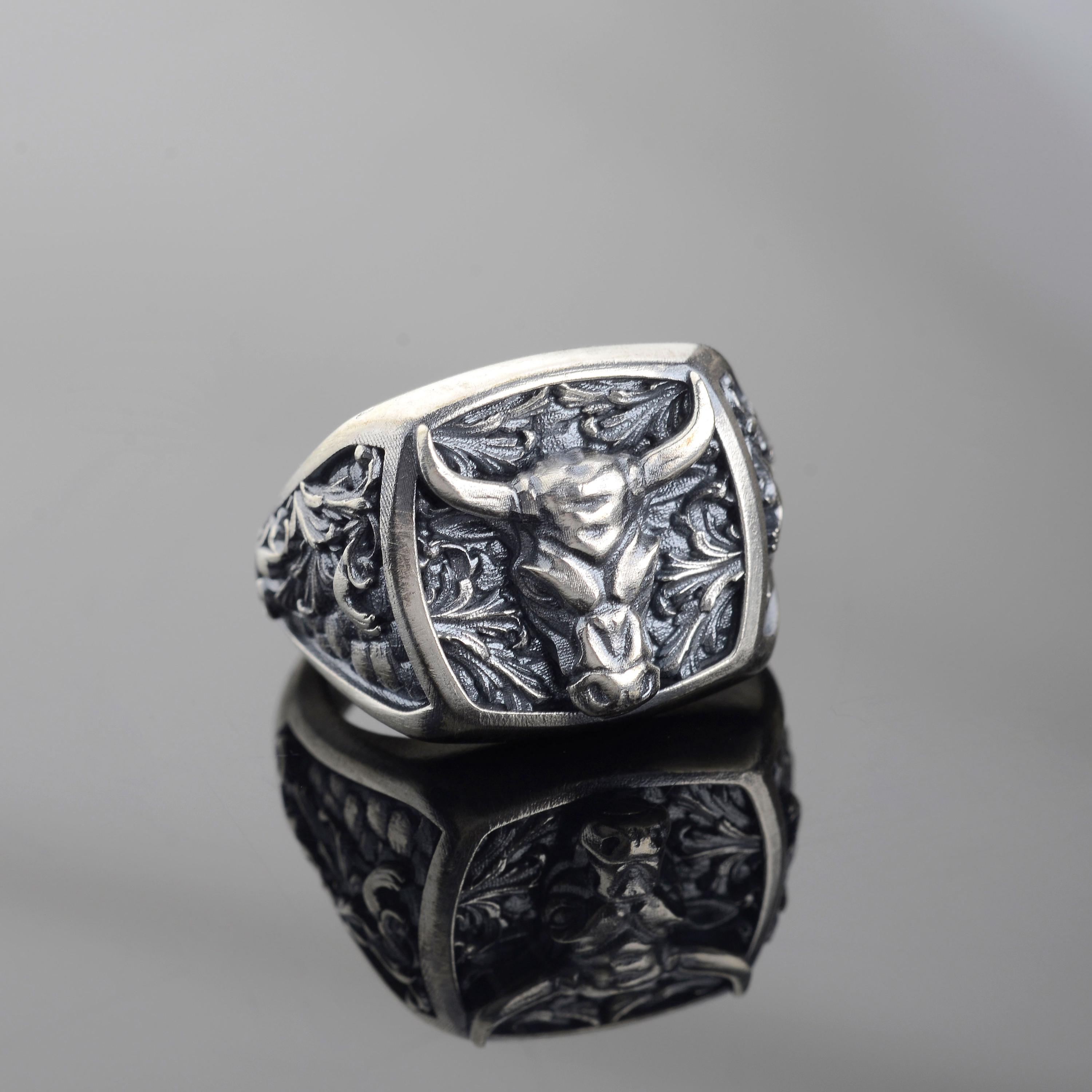 PAMTIER Men's Stainless Steel Bull Head Ring | Vintage Silver Bullfighter Design Ring | Hypoallergenic Size 7-13