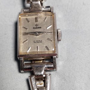 Ladies vintage platinum Rado Florence Swiss made, 21 jewels, incabloc, manual winding, solid platinum case, 17mm x 15mm, serviced