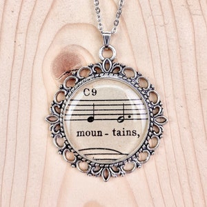 Collier avec pendentif Mountains Sheet Music