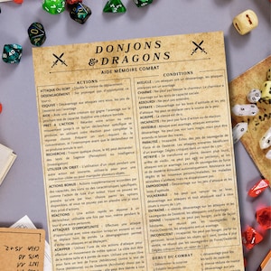 Peut inclure: Une feuille de référence de style vintage pour Donjons et Dragons avec un fond brun et du texte doré. La feuille comprend une liste d'actions et de conditions pour un jeu de rôle.
