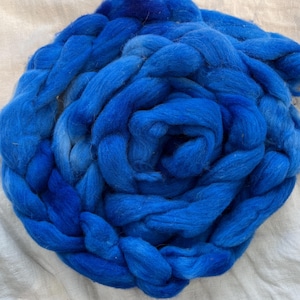 handgefärbt, Kammzugwolle, Targhee-Faser, Merino-Faser, Spinnen, Weben, Filzen, Stricken, Häkeln, Kunstgarn, handgefärbt