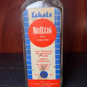 Vintage ECKELS NUOXIN Viscera EMBALMING Fluid Bottle 1960s Mortuary Funeral Collectibles