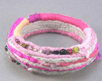 big bold pink beaded bangle bracelet  1450