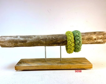 driftwood bracelet display