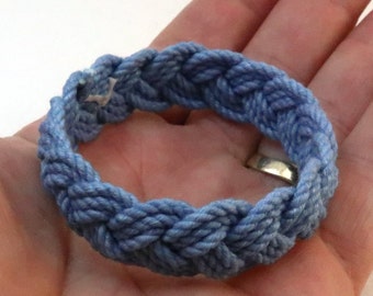 blue child size rope bracelet 4015