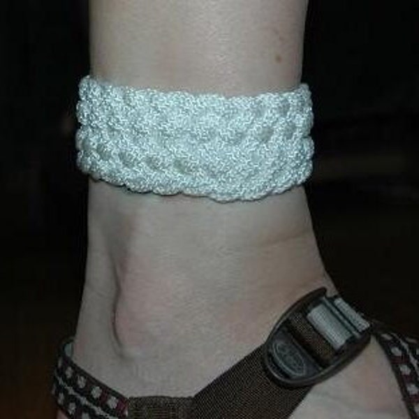 white nylon ankle bracelet 672