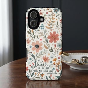 Kwiatowe etui na telefon z napisem „Zaufaj Panu”, okładka z fragmentem Pisma Świętego z Księgi Przysłów 3:5 w wersji KJV, botaniczne wiosenno-letnie, chrześcijański prezent dla niej