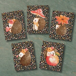 Ensemble de 5 cartes de voeux Cottagecore hérisson, intérieur vierge, finition mate, papeterie animaux de la forêt, enveloppes incluses, joli champignon forestier