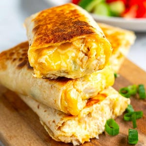 Cheesy Garlic Chicken Wraps Recipe Printable – Easy Meal PDF Download – Quick Lunch Idea Digital File