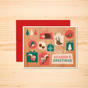Woodland Animals Season's Greetings Kerstkaart, Country Woods Xmas Card, Rendier Eekhoorn, Eikels Egel Lege Wenskaart