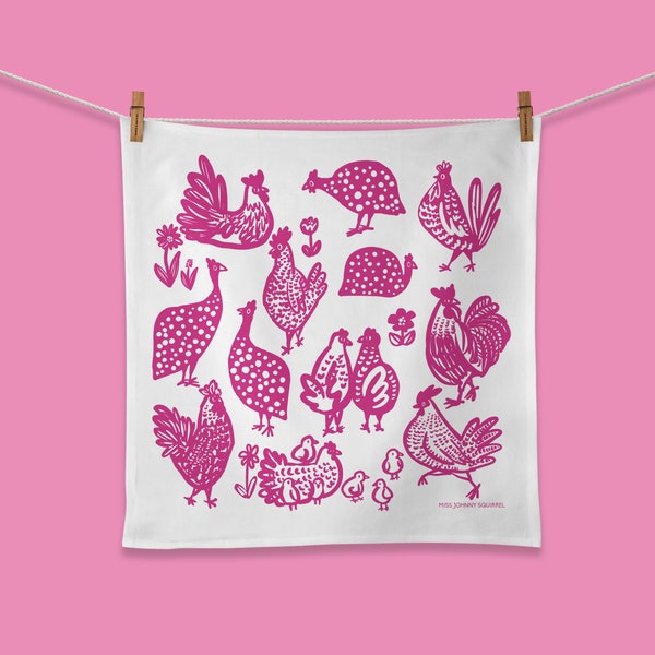 Coqs de ferme, poulets et poussins torchon, décor de cuisine de campagne, torchon illustré sérigraphié à la main magenta