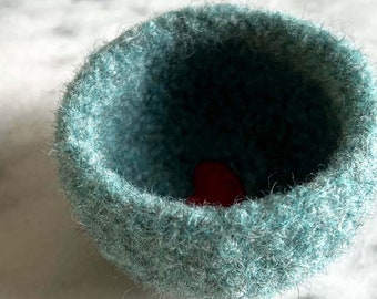 soft ring dish -  scratch free jewelry dish - heathered blue wool bowl with tiny red embroidered felt heart