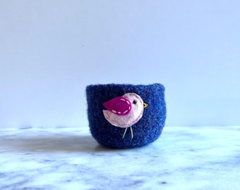 felt wool bowl - blue wool bowl with pink bird - catch all - container - felted wool bowl by the Felterie - Valentine’s Day