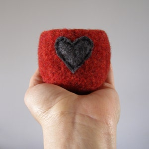 felted wool bowl off white wool with dark grey eco felt heart ring holder, wool anniversary ring bowl Valentine's day gift image 7