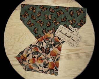 Butterflies and oranges over the collar bandana