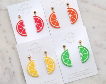 Pendientes de arcilla con rodajas de cítricos / Bonitos pendientes de verano / Fruta tropical: limón, lima, naranja y pomelo - Pendientes / Joyas de comida divertidas / Hechos a mano