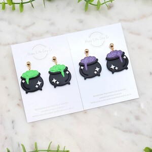 Bubbling Witches Cauldron Clay Dangle Oorbellen | Leuke Halloween-oorbellen | Spooky Fall Clay-oorbellen | Cadeau heksenliefhebber | Handgemaakt