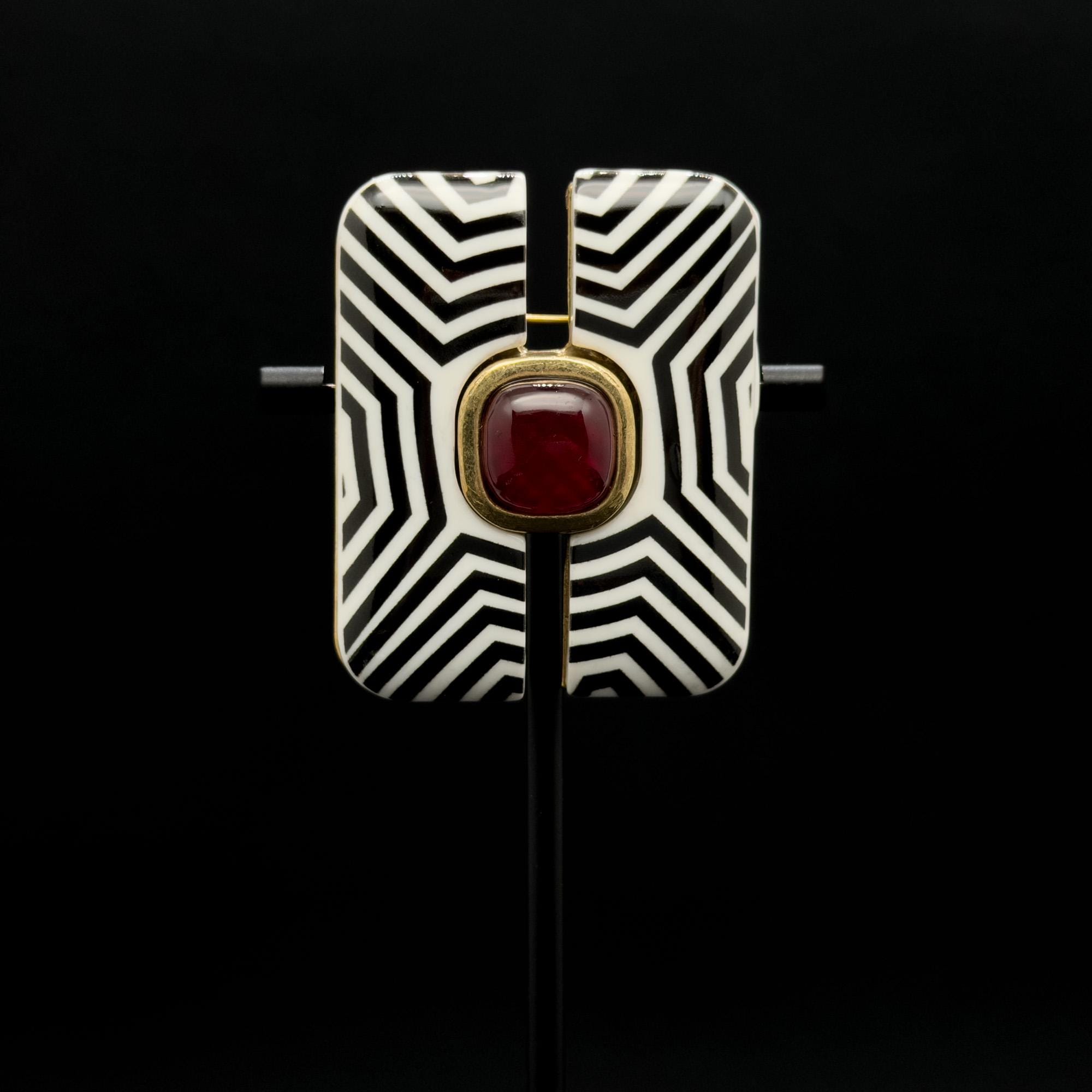 Armani brooch - Etsy 日本