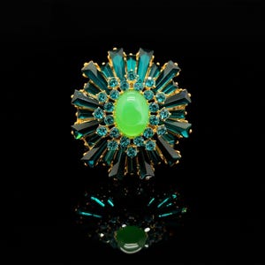 Vintage Deco Brooch,Art Deco Brooch,Zircon Brooch,Party Brooches, Wedding Brooches, Green Brooch, brooch for women,Elegant Brooch