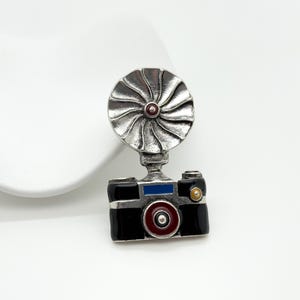 Vintage deco brooch, art deco brooch, vintage camera brooch, unique brooch
