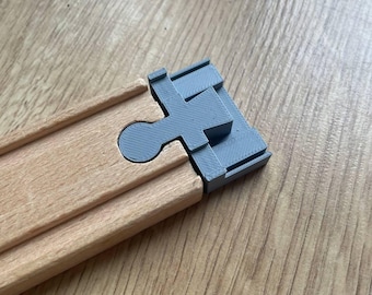 Thomas Tomy Track to Brio adaptor piece