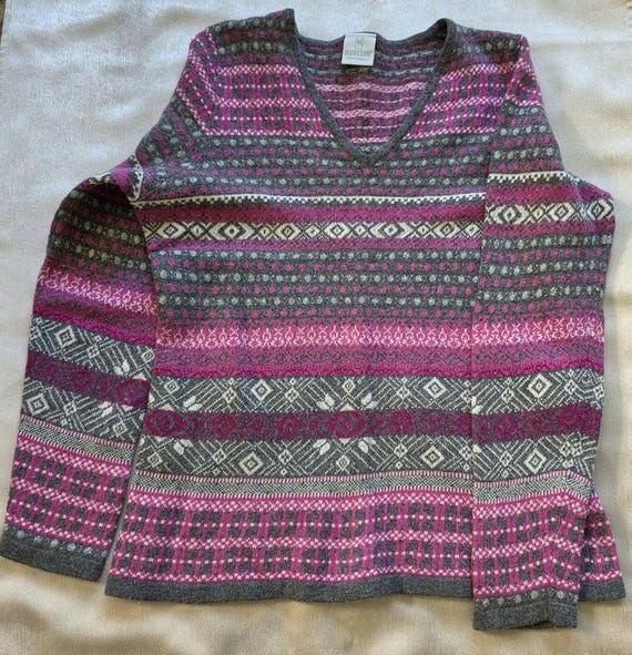 Vintage Fair Isle Sweater Women, Madeleine Wool Blend with 30% Cashmere, Nordic Knit Jumper, Pink Grey V Neck Pullover, Size M-L