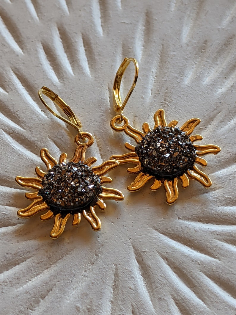 Vintage Earrings Spiritual Golden Sun VividColors Gold Energy Jewelry Reiki Yoga Good Luck Charm Alchemy Eclipse