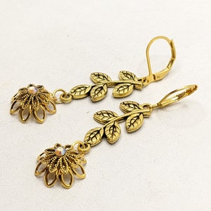 Earrings Vintage Bridesmaids Wedding Antique Gold Romantic Flower, Leaf, Elegant, Flirty, VividColors