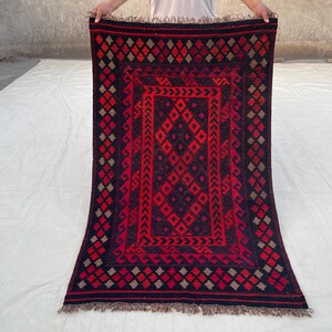 3x4’9 ft Vintage Red Oriental Afghan Kilim - Boho Wool Kilim - Flatweave Turkish Kilim for Entryway or Corridor - Red Blue Tribal Kilim Rug