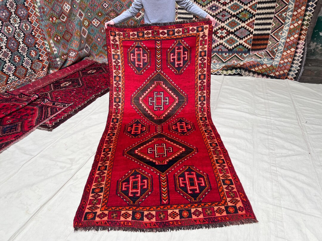Persian Shirazi Vintage Wool Rug 4x9 Ft, Red Orange Geometric Medallion ...