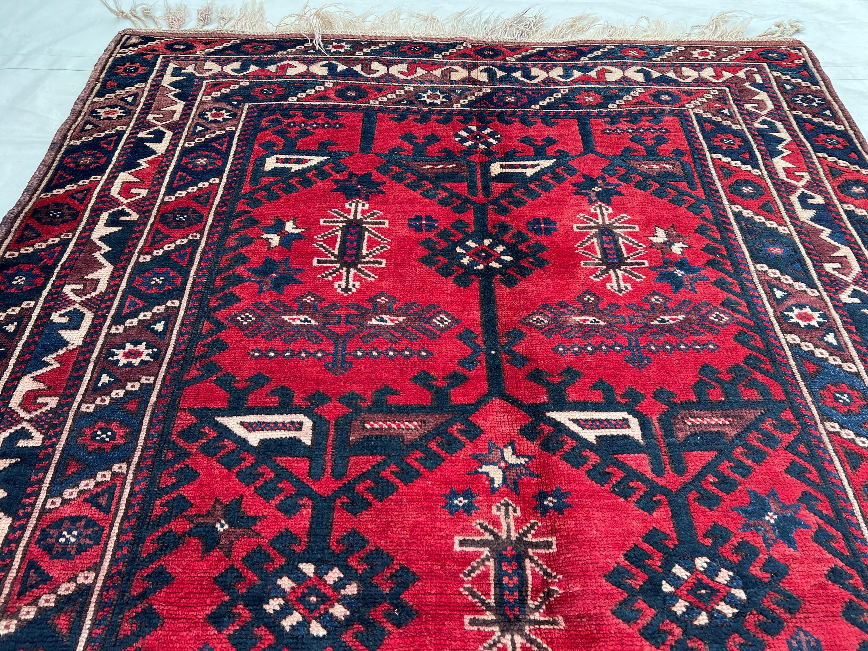 4'0x6'3フィート、幾何学模様のトルコウールラグ、オリエンタルラグ