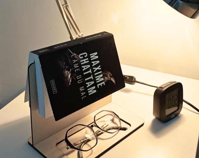 Support de livre en bois personnalisé, organiseur de chevet et coin lecture – parfait pour les amoureux de lecture à Noël, fête des mères