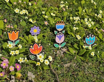 Fleurs Décoratives en Bois Folk Art Peintes à la Main | Kits DIY & Déco Prêts à Afficher