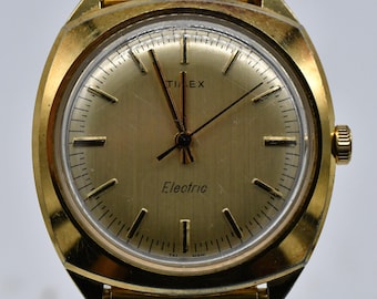 Vintage Timex Electric Gold-Toned Cushion-Style Case Watch