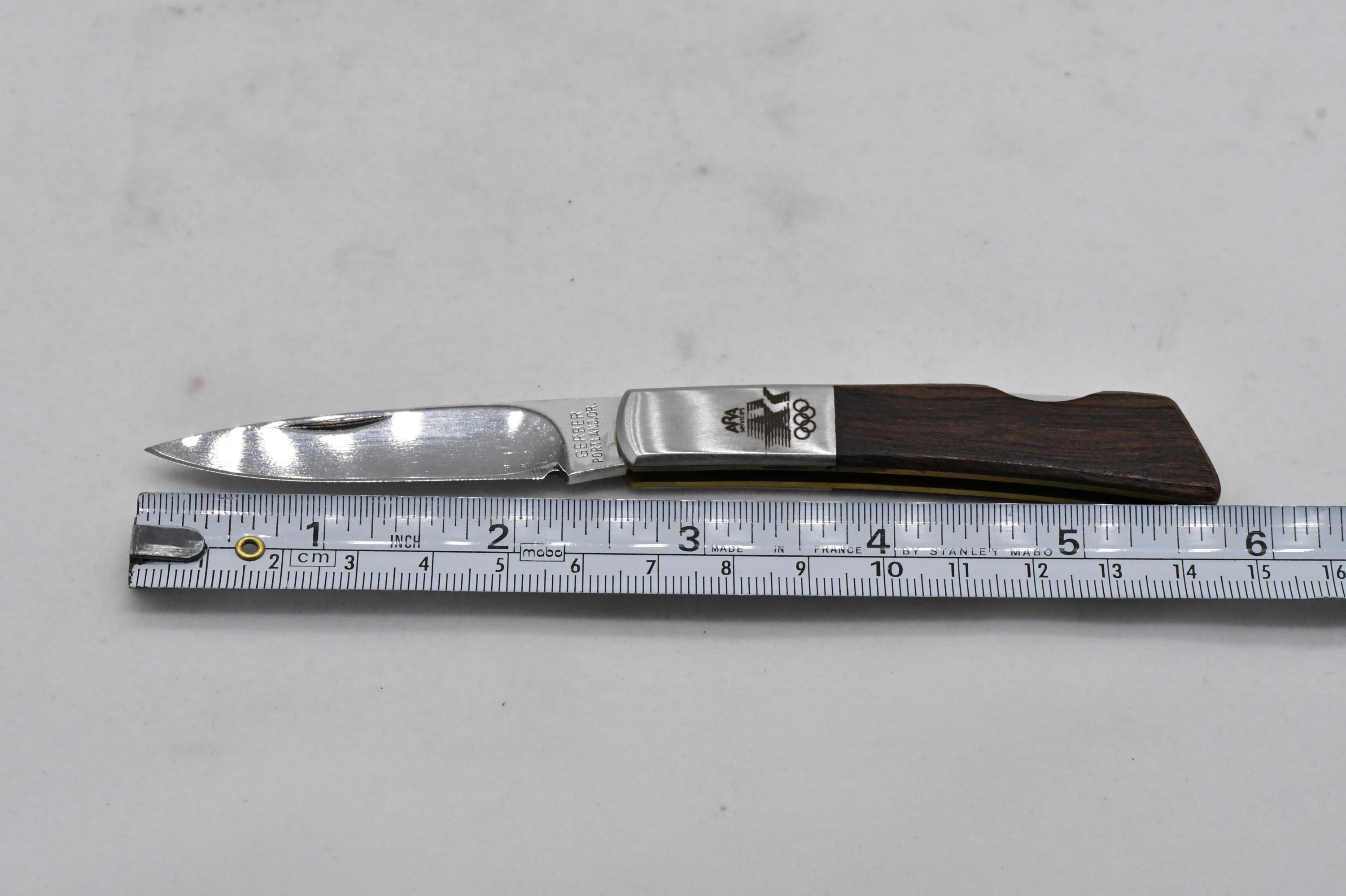 Vintage Gerber Silver Knight 250A Wood Lockback Folding Knife 7611