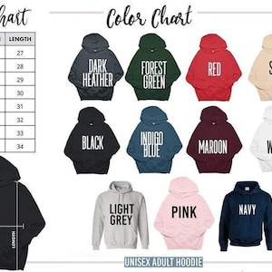 Op de afbeelding: Afbeelding van een maat- en kleurentabel voor unisex hoodies voor volwassenen. De kleurentabel toont hoodies in verschillende kleuren, waaronder donkergrijs, bosgroen, rood, zand, zwart, indigoblauw, bordeaux, wit, lichtgrijs, roze en marineblauw.