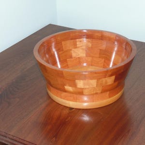 Segmented bowl