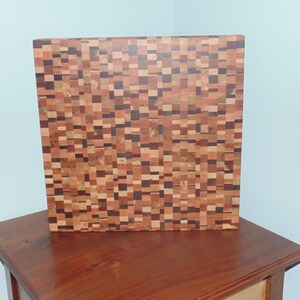 Chaotic cutting board