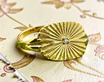 SUNBURST 18k guld PVD rostfritt stål CZ-ring R14