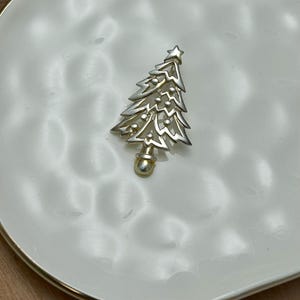 CHRISTMAS TREE Sterling Thai Pendant/Jewelry Supplies/Jewelry Pendant/Christmas Pendant/Christmas Jewelry Supplies/Beading Supplies