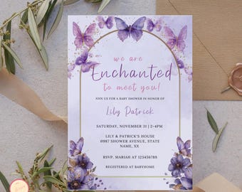 Zaproszenie na baby shower „Jesteśmy zachwyceni, że możemy Cię poznać”, zaproszenie na baby shower „Jesteśmy zachwyceni, że możemy Cię poznać” z motylem, motyw fioletowych motyli