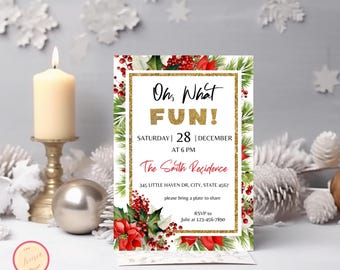 Peut inclure: Une invitation à une fête de Noël avec une bordure dorée scintillante et un motif floral de poinsettia rouge. Le texte indique "Oh, What Fun!" avec la date "Samedi 28 décembre" et l'heure "À 18h00". Le lieu est "The Smith Residence" avec l'adresse "345 Little Haven Dr, City, State 4567". L'invitation comprend également le texte "Veuillez apporter un plat à partager" et "RSVP à Julie au 123-456-7890".