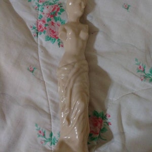 Vintage Venus de Milo Resin figurine