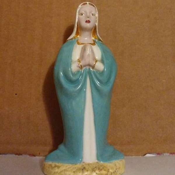 Vintage Holland mold ceramic glazed Religious figure Virgin Mother Praying Madonna Holy figurine 5.5 inch figure