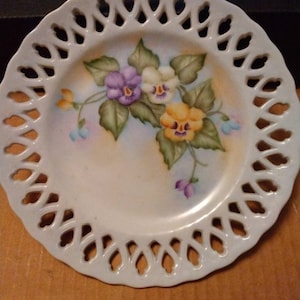 Azalea R. Pansies on a plate 1961 vintage dishes fillagree edges