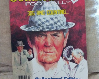 Vintage magazine 1981 Annual Athlon's Southeast Football 306 And Counting Collectors' Addition