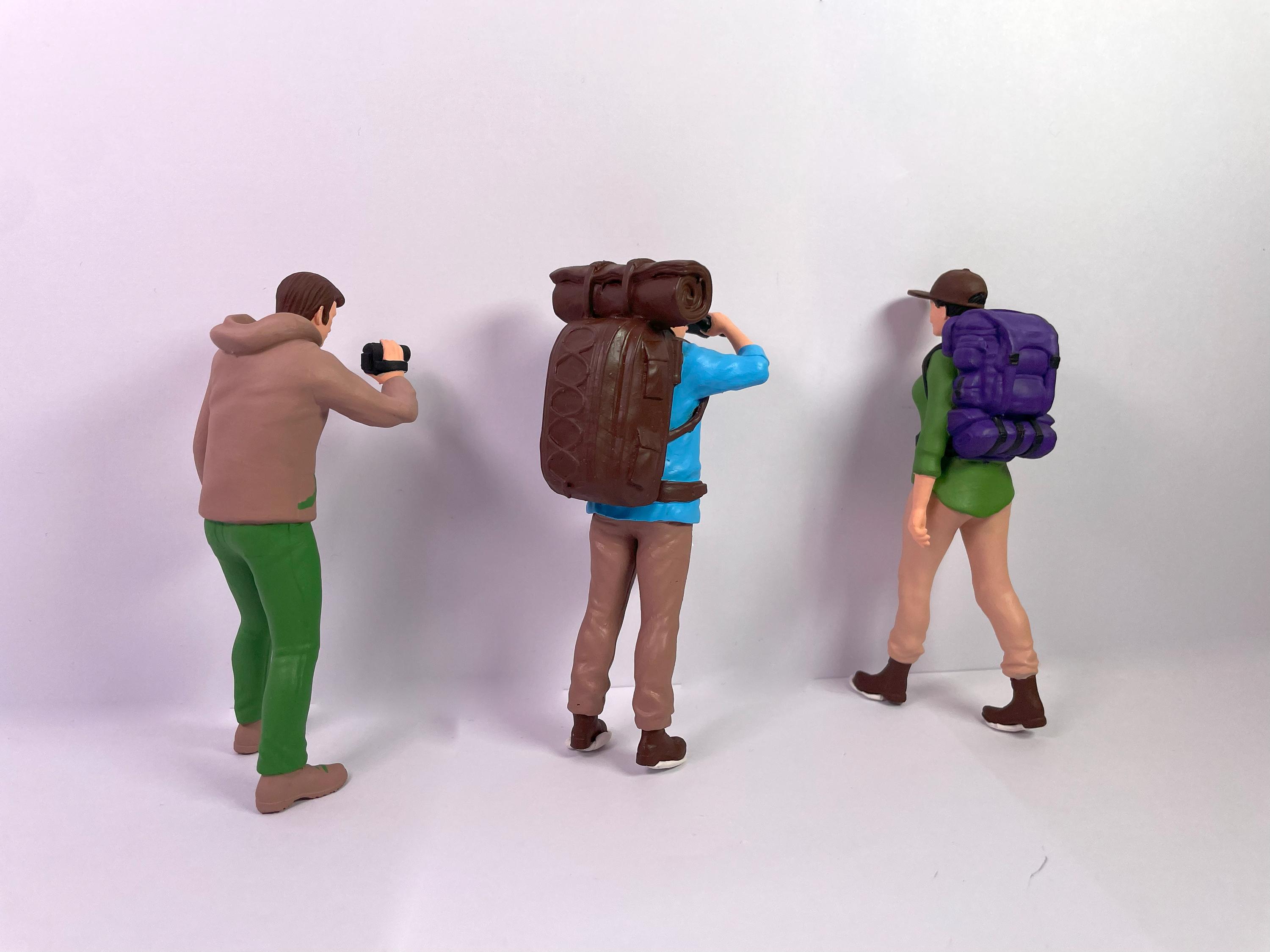 Lot De 4 Figurines Alpinistes 1:87 – Résine – 2 Cm – Bleu – Pour Maquettes, Dioramas Et Maisons De Poupées