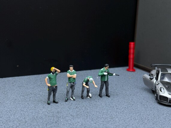 1/64 Scale Car Mechanic Figure - Hotwheels Diorama Accessories - Etsy