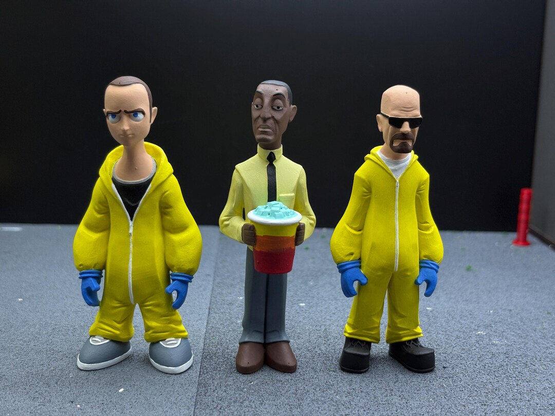 Walter White , Jesse Pinkman, Gustavo Fring Breaking Bad Figure 1