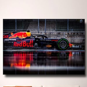 Max Verstappen on The Rain Poster Art Canvas Print,Verstappen on The Rain,F1 Fan Gift,Formula 1 Poster,Max Verstappen Wallpaper,Max Fan Gift
